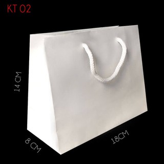 Combo 50 Túi giấy trơn KT02 (KT: 14 x 18 x 8)