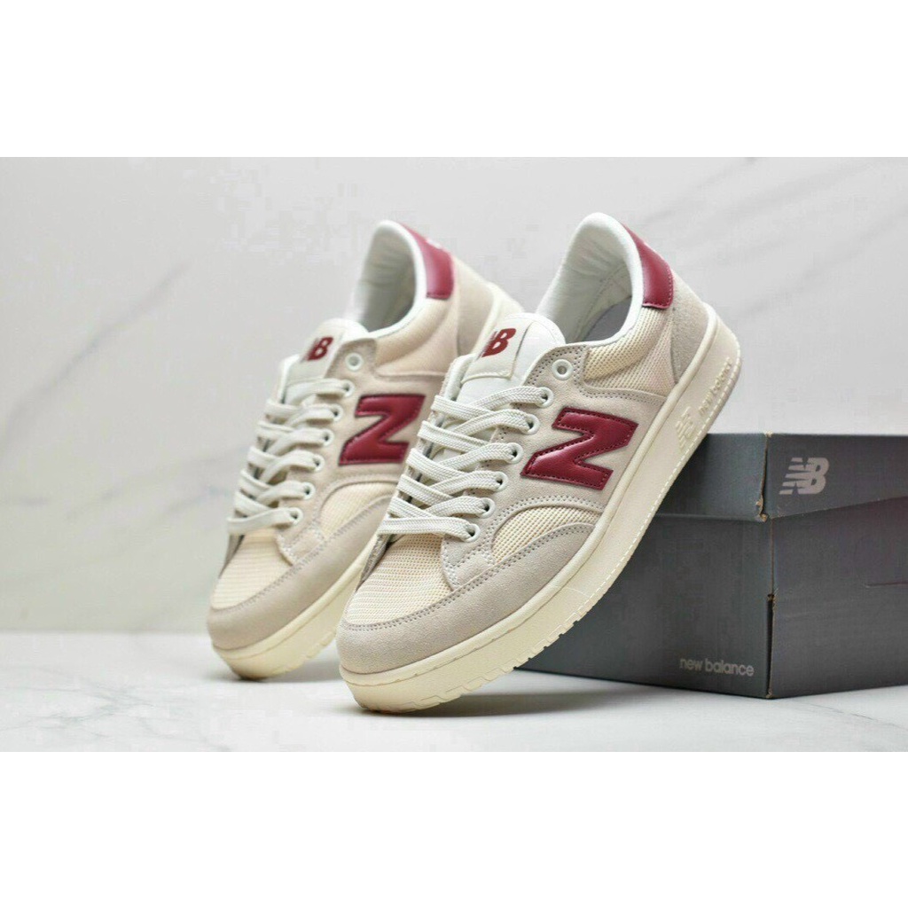 Giày NB New Balance đỏ mận cực cháy cho nữ, giá cực rẻ. Hàng đầy đủ phụ kiện, tem, tag.