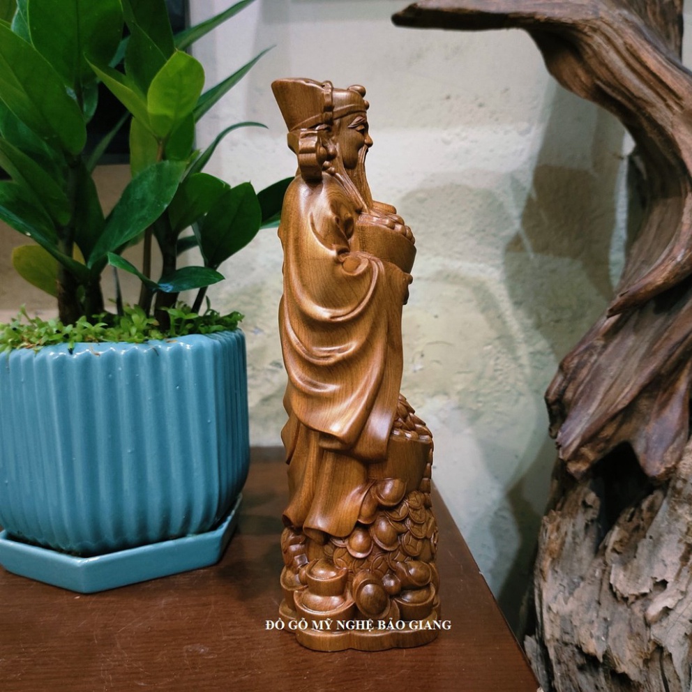 Tượng thần tài bằng gỗ thơm cao 20cm (tặng 1 vòng bách xanh)