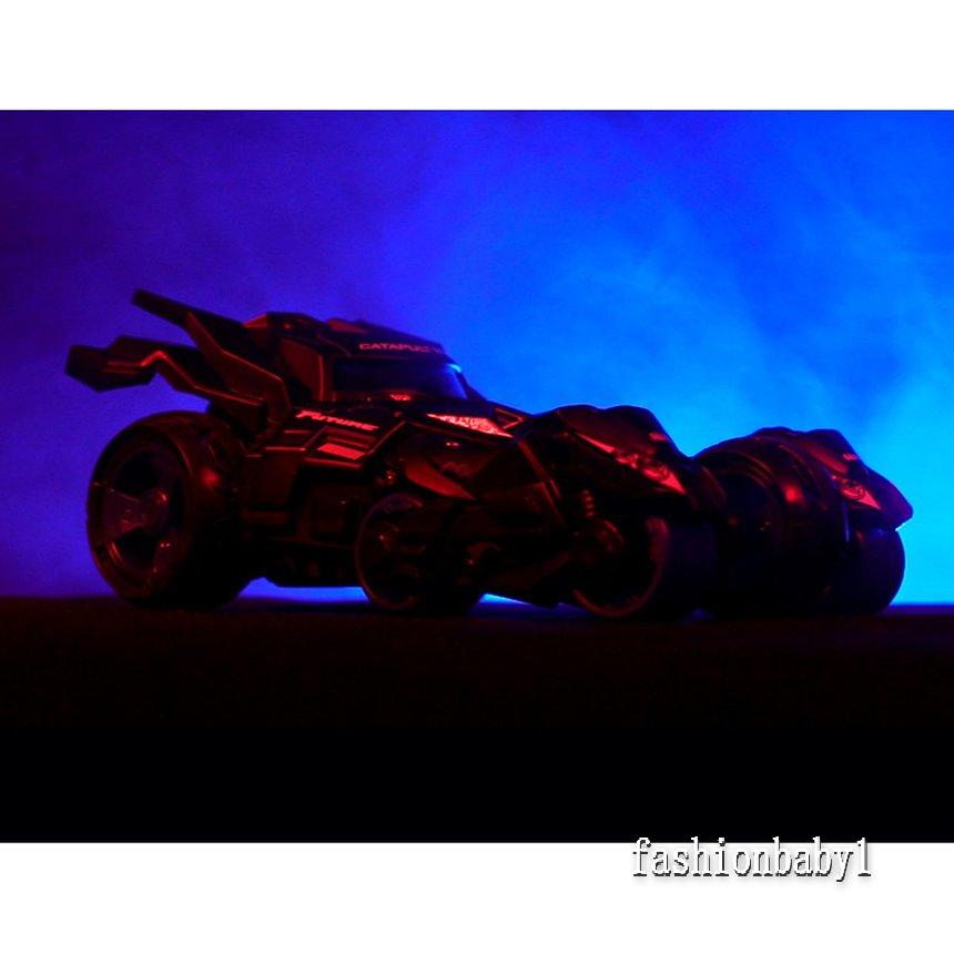 Mô Hình Xe Hơi Đua Đồ Chơi Bằng Hợp Kim Tỉ Lệ 1: 32 Có Đèn Và Nhạc