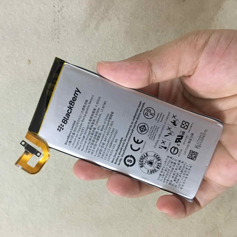 PIN ĐIỆN THOẠI BLACBERRY PRIV NEW ZIN