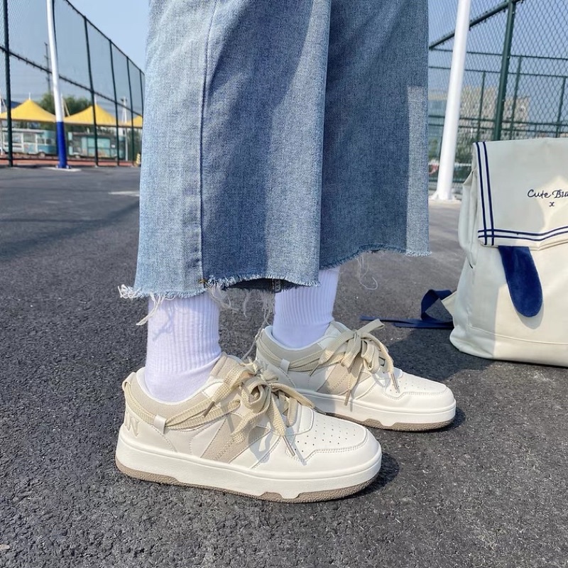 Giày nội địa Trung