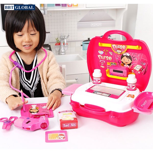 Bộ đồ chơi bác sỹ màu hồng BBT Global 8359AB