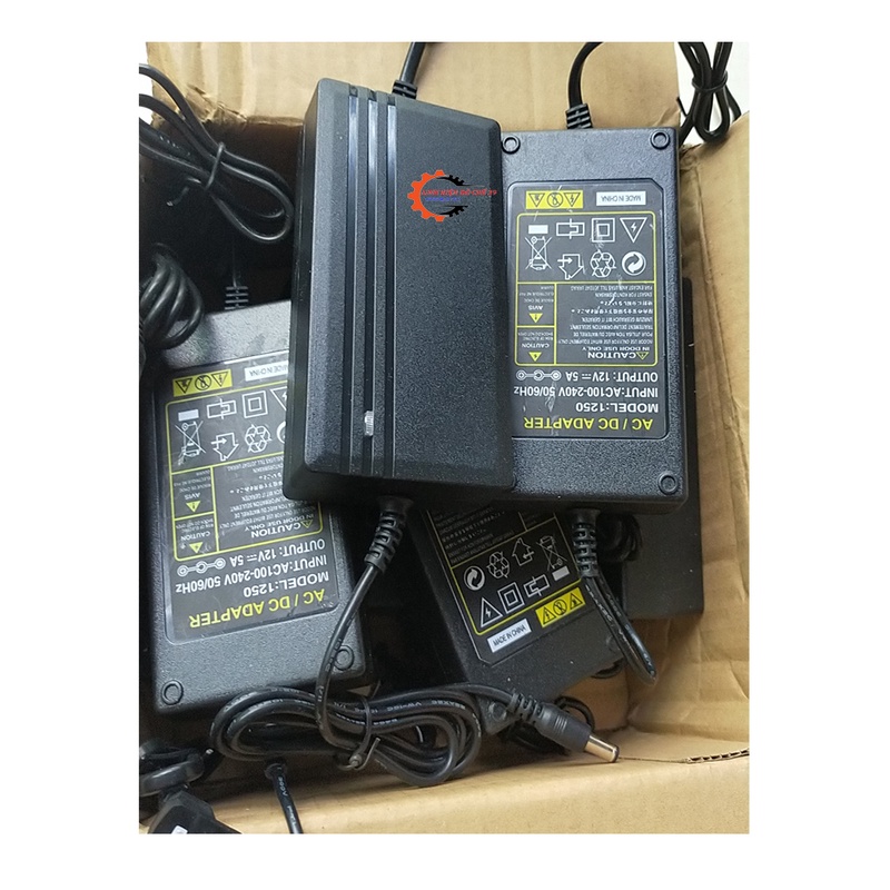 nguồn adapter 12v - 5A