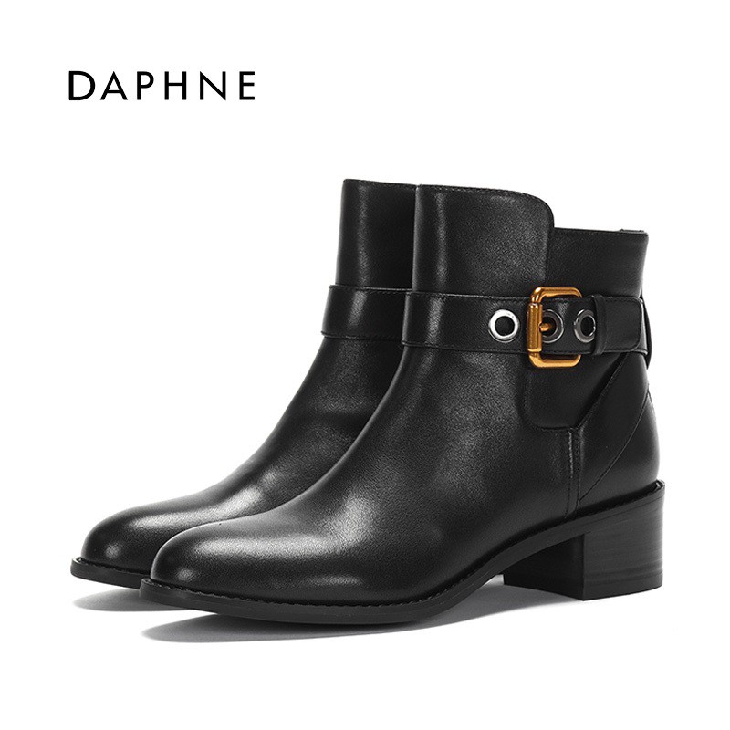 Bốt Daphne da trơn mịn, đính khuy xinh xắn, gót 5cm (size 36-230)