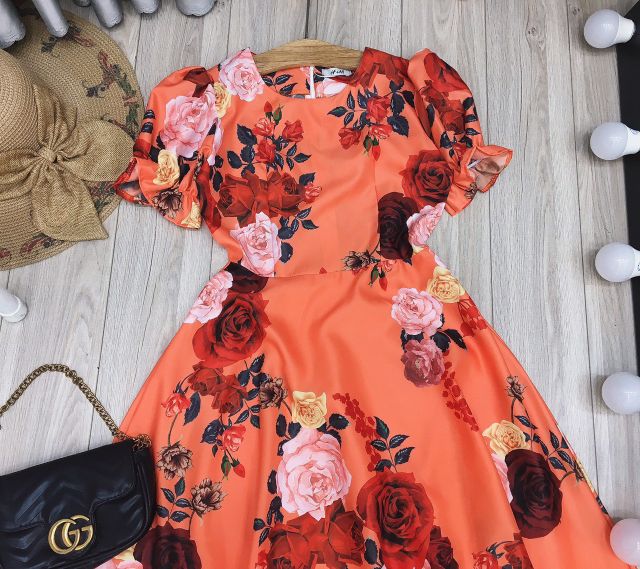 Đầm xòe hoa tay con | BigBuy360 - bigbuy360.vn