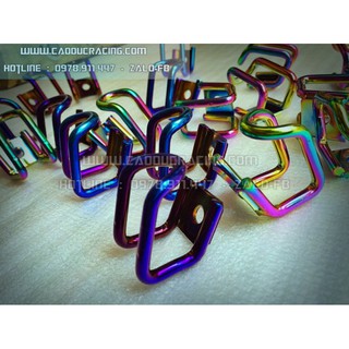 Móc titan gắn xe máy