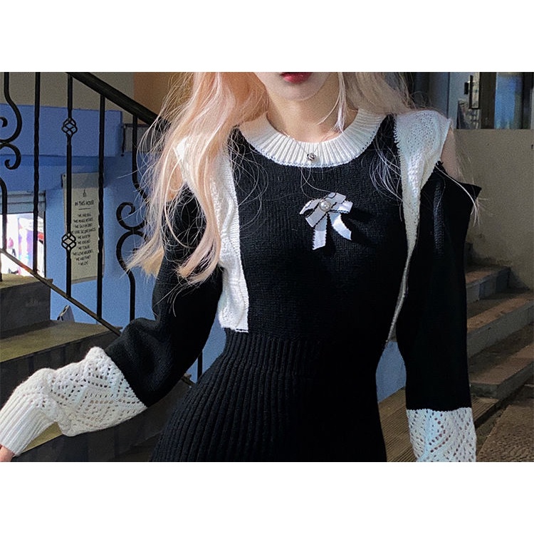 Đầm dệt kim dày trễ vai màu trắng đen thời trang thu đông cho nữ