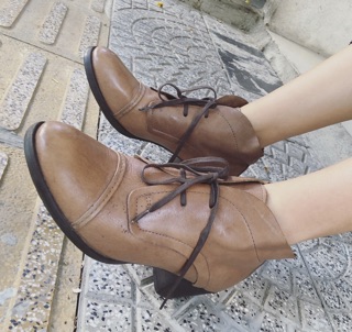 Giày bốt da thật hiệu Ý vintage