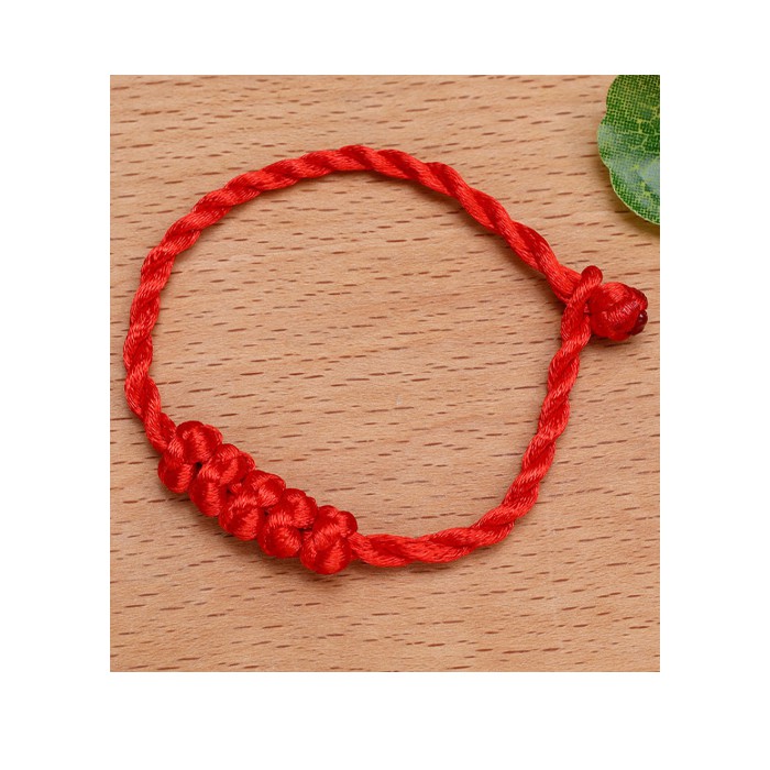 Vòng chỉ đỏ bện tròn nhiều kiểu