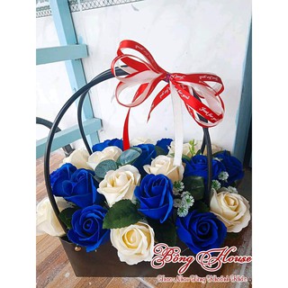 Giỏ Hoa Hồng Sáp Có Quai ( Nhiều Màu)