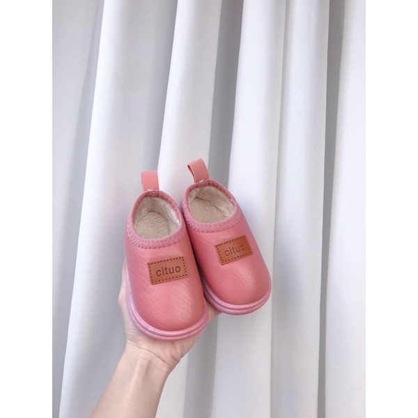 [sẵn] Giày lót lông chống nước dễ thương cho bé trai bé gái (K043)