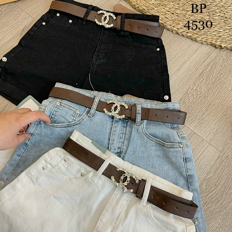 Quần short jean kèm đai