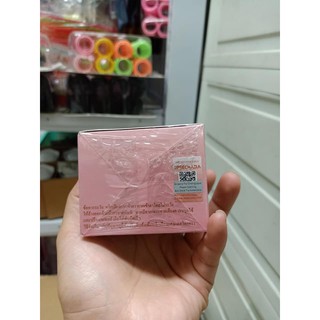 KEM TRANG ĐIỂM DƯỠNG DA TREE CHADA