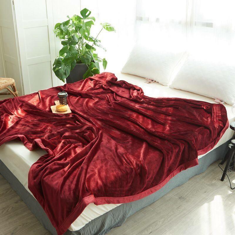 Chăn lông thỏ cao cấp Blanket mềm như lụa, mịn như nhung rất bền màu, cho thời gian sử dụng lâu dài (Kèm túi đựng)