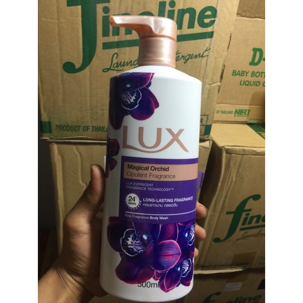 Sữa Tắm Lux Magical Spell Tím 500ml