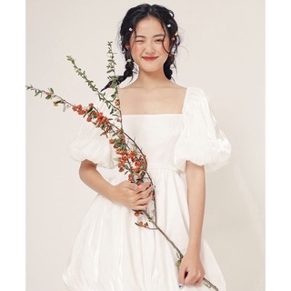 Đầm trắng Dottie size S