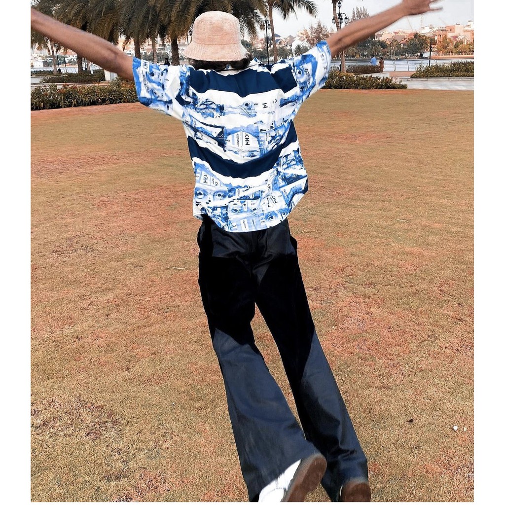 Sơ mi Họa Tiết MENDE CASSETTE Tay Ngắn Cổ Vest Thời Trang Unisex Vải Lụa Chéo | BigBuy360 - bigbuy360.vn