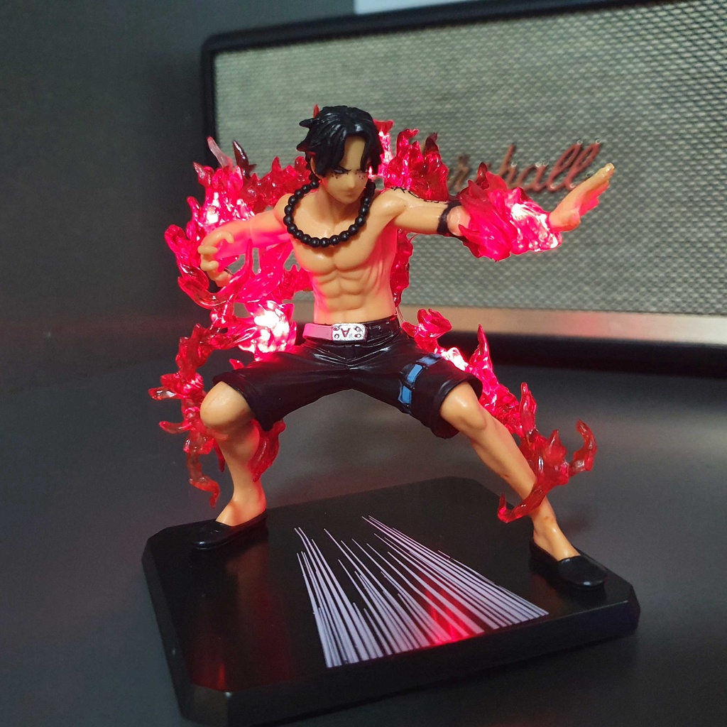 Figure / Mô hình Ace 2 đầu có LED 14 cm