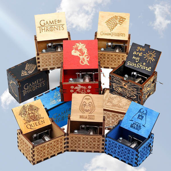 Hộp nhạc bằng gỗ hình nhân vật trong phim harry potter