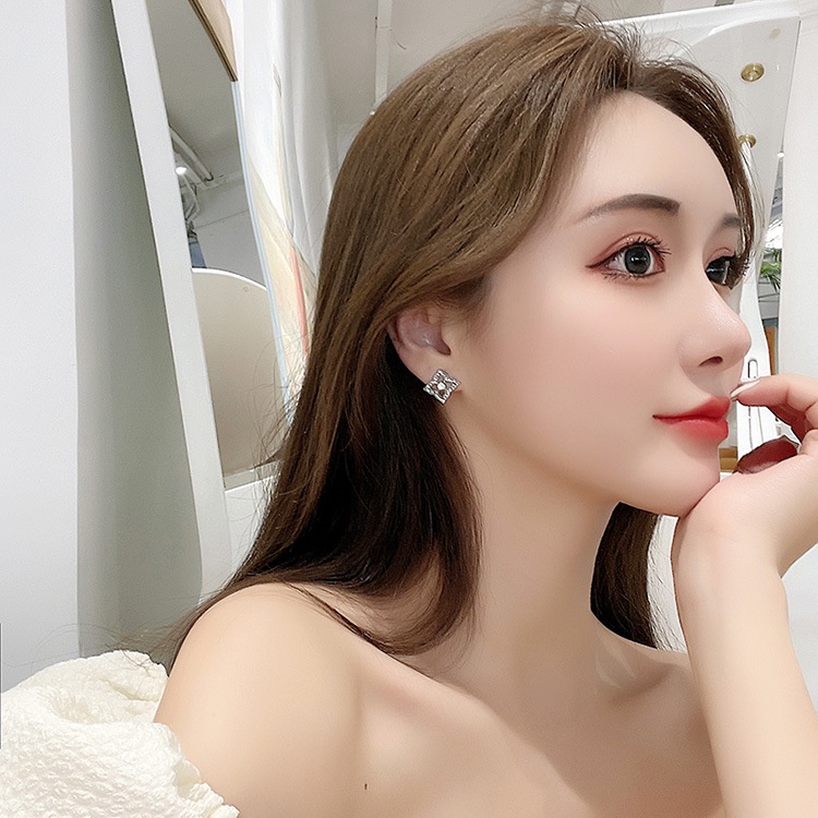 Khuyên tai kẹp không bấm lỗ chốt cố định K027 bằng hợp kim mạ vàng bạc hình vuông đính đá dáng ngắn Leous Accessories