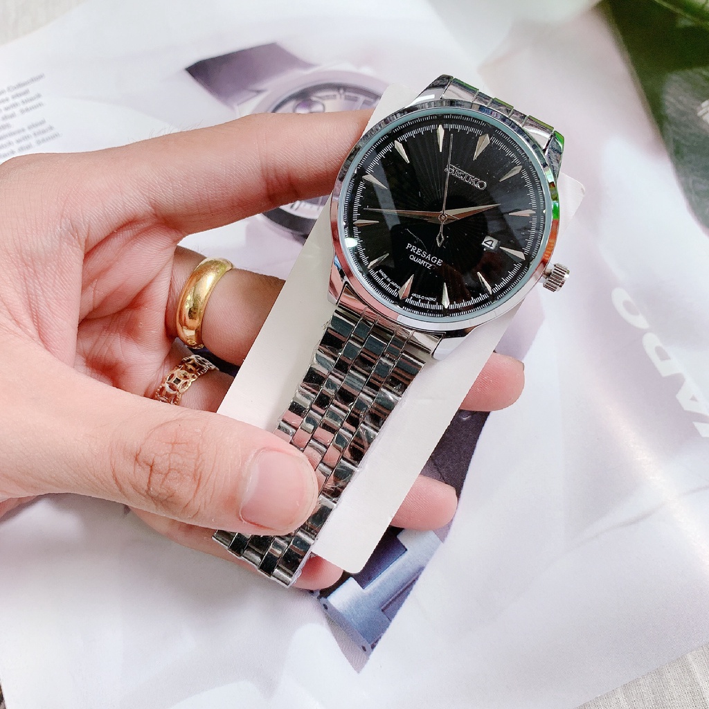 Đồng hồ nam Seiko trắng chất liệu dây kim loại lịch lãm | BigBuy360 - bigbuy360.vn