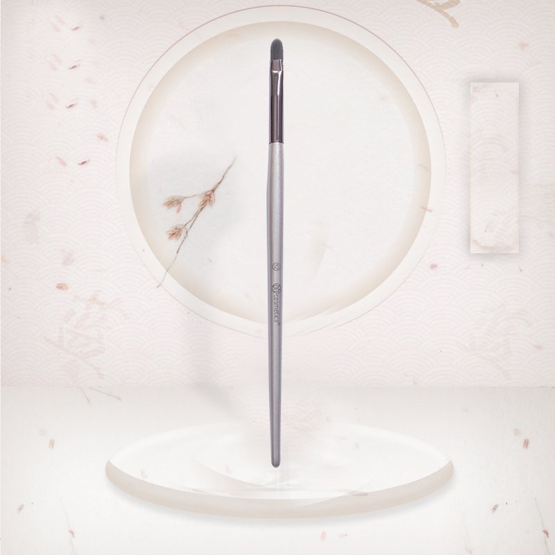 Cọ trang điểm môi Bh Cosmetics Lavish 12