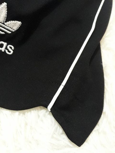 Quần sooc adi 3 sọc siêu hot | BigBuy360 - bigbuy360.vn