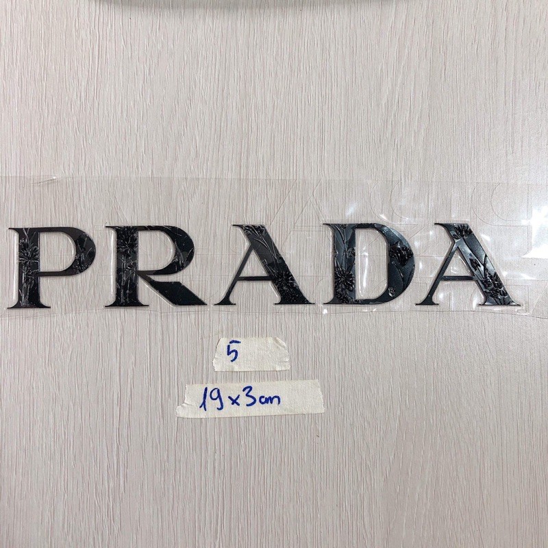 Sticker hình ủi nổi logo thương hiệu 03