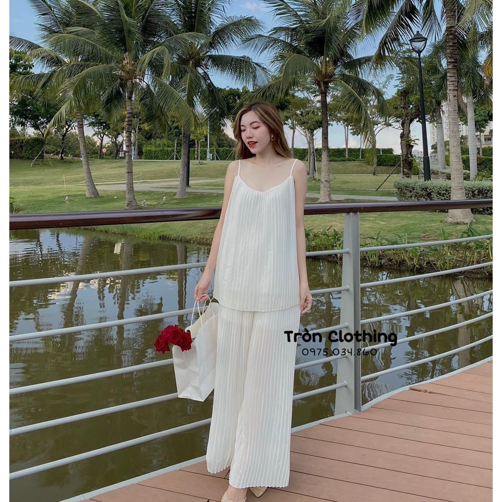 Set nữ 2 dây trắng dập li bồng bềnh - Hàng có sẵn - Xưởng may Lộc Vân - V09