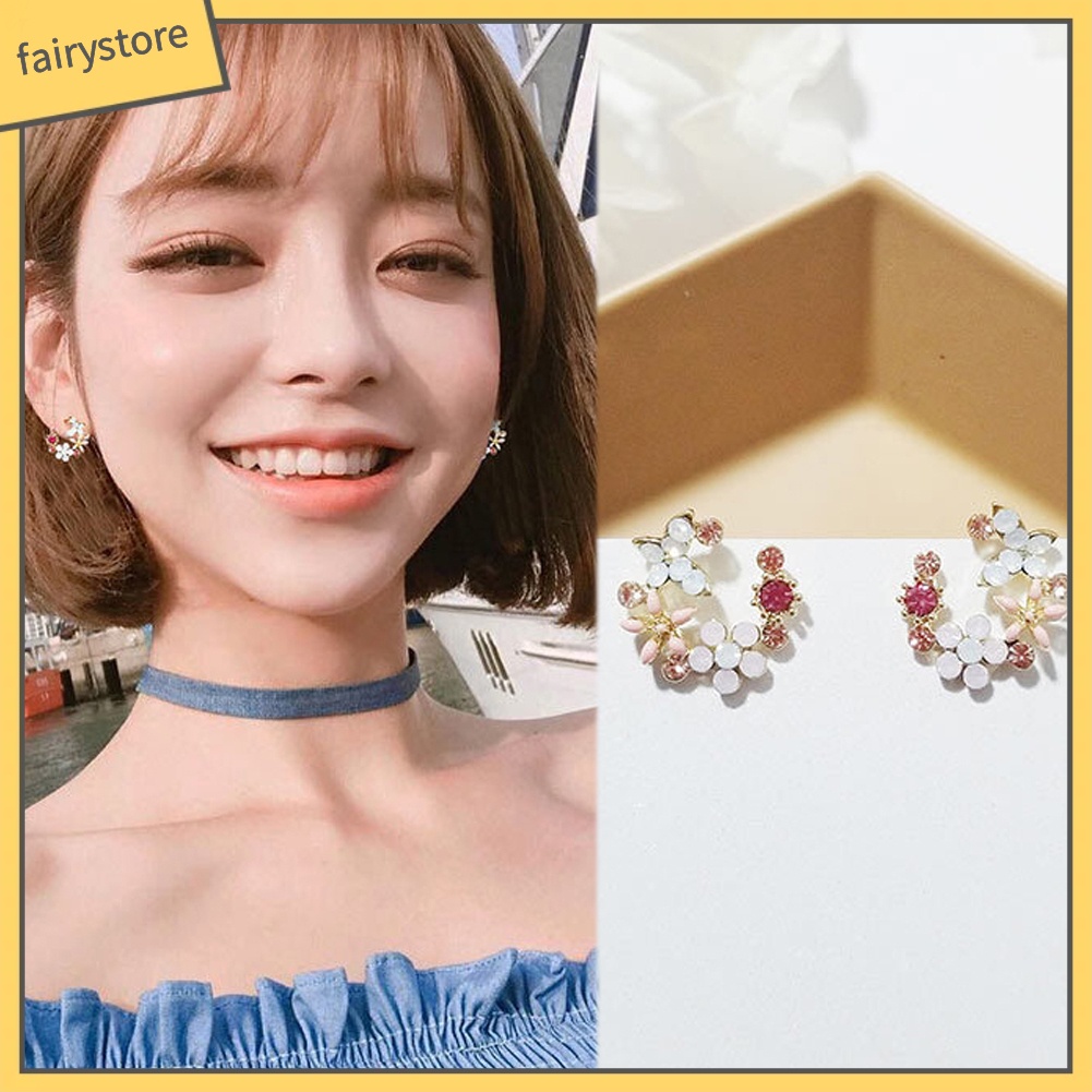 Khuyên Tai Nữ Kiểu Trang Trí Họa Tiết Phong Cách Hàn Quốc