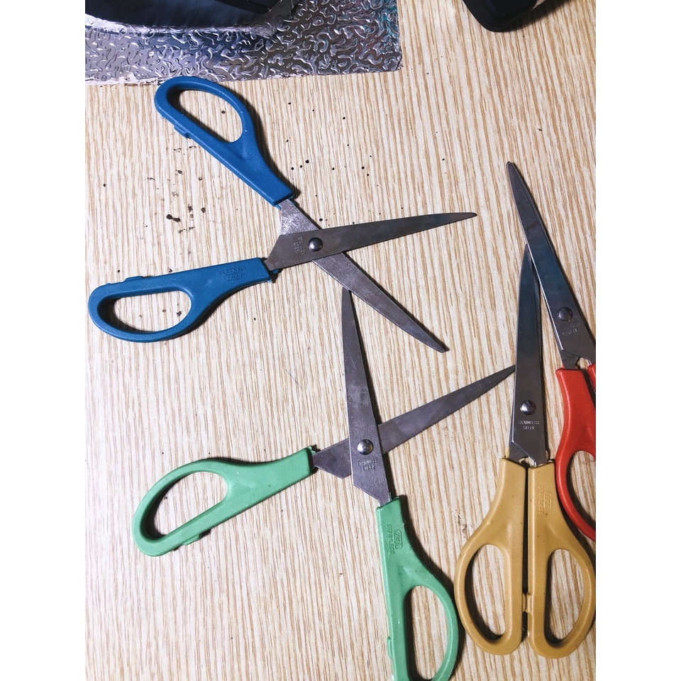 KÉO CẮT THỦ CÔNG.LOẠI TỐT BẰNG THÉP KHÔNG GỈ DÀI 16CM