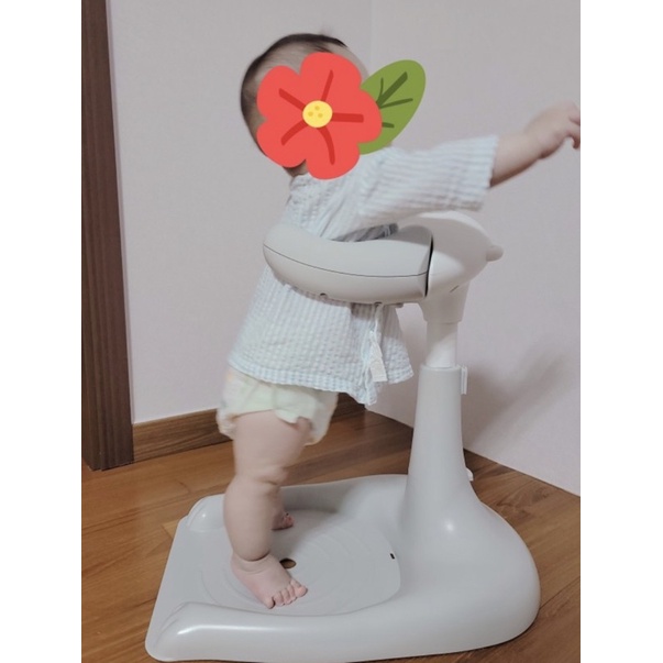 GẬY TẮM ĐỨNG VÀ THAY BỈM CHO BÉ POLED HÀN QUỐC