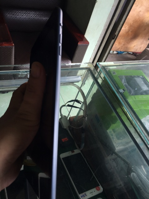 Ipad mini 1-  16gb màu trắng chính hãng, máy sài sim và wifi | BigBuy360 - bigbuy360.vn