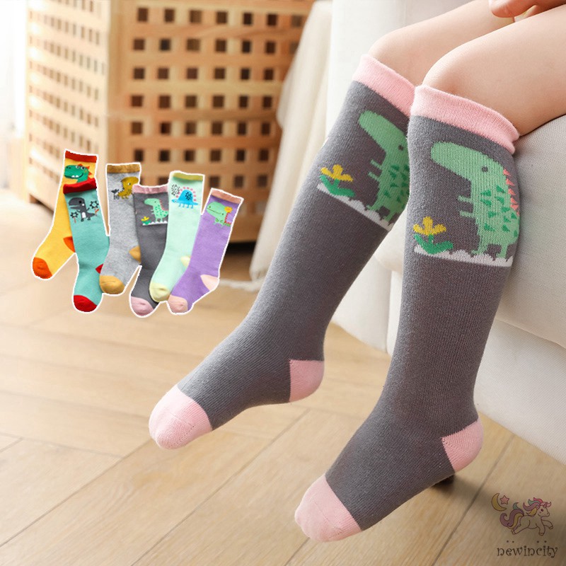 Bộ 3 Đôi Tất Cotton Hình Khủng Long Dễ Thương Cho Bé