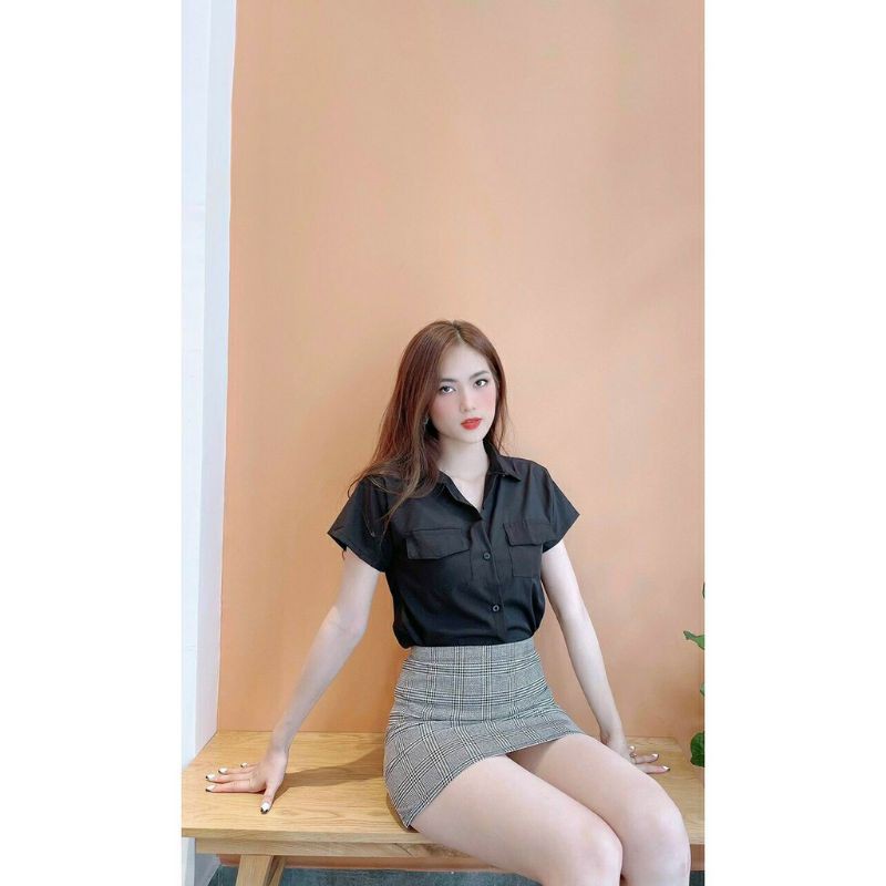 SƠ MI NỮ QUỐC DÂN 2 TÚI TAY NGẮN - FREESIZE <58KG | BigBuy360 - bigbuy360.vn