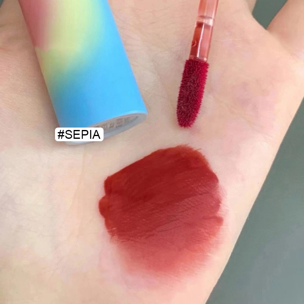 ⭐Còn hàng Sản phẩm làm đẹp thân thiện với du lịch Phấn khói Matte Lip Gloss Beauty Hydrating Lip Color 4 màu Dễ mang theo Trang điểm môi Chống nhòe Son môi màu hồng xám Tím Son môi ⭐cocomall12