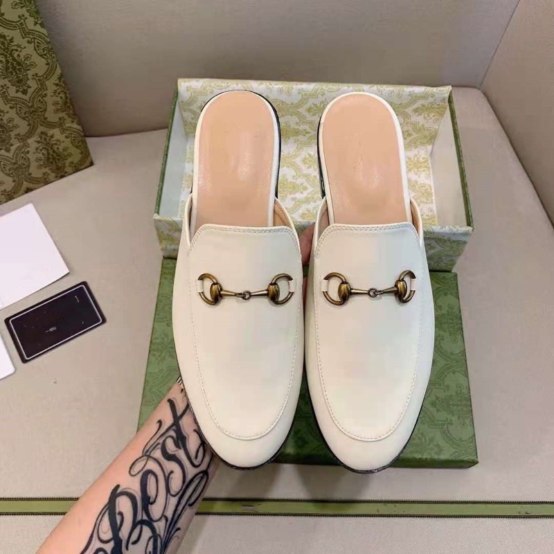 Sục thêu da lộn Đ và G cho nam nót đen ( sục Đ và G )