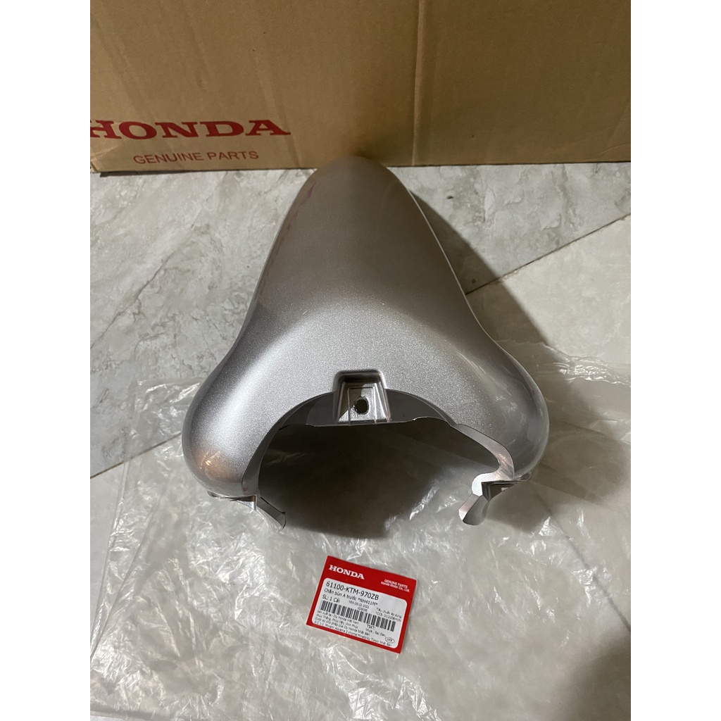 Chắn bùn A trước - dè trước HONDA FUTURE Neo năm 2005-2006-2008 màu Bạc. 61100KTM970ZB