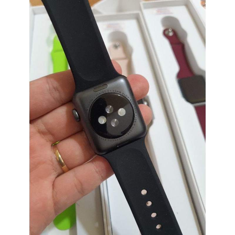 (CHÍNH HÃNG) apple watch series 3 nhôm 38 42 gps (Tặng dây sạc zin và dây đeo caosu)