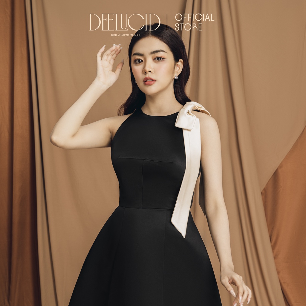 Váy Ngắn Đen Glamour Back Lucid Dáng Chữ A