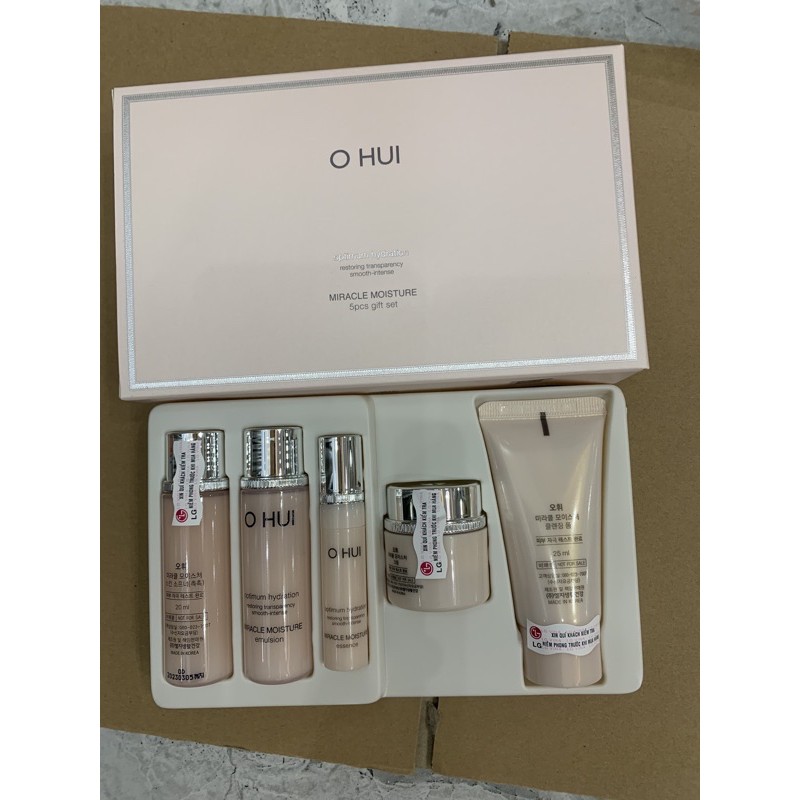 Set dưỡng ẩm Ohui Miracle Moisture 5 món