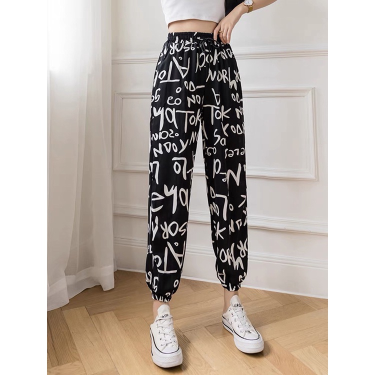 Quần jogger chữ cá tính bo chun gấu chất da cá dày dặn dáng dài vanmiushop