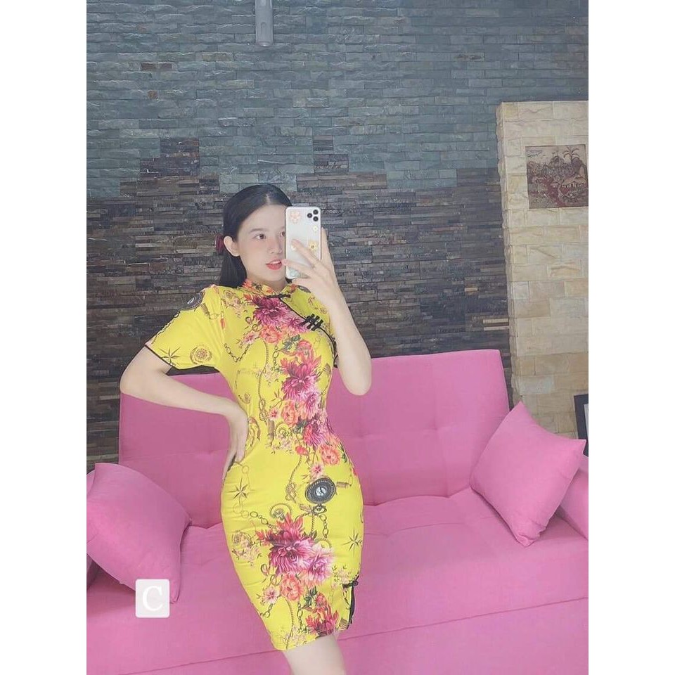 Đầm sườn xám hoa M2T mã 025011 màu vàng