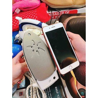 Bàn là hơi nước mini