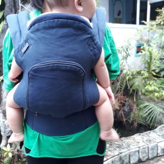 Địu em bé trợ lực Pognae  của Hàn