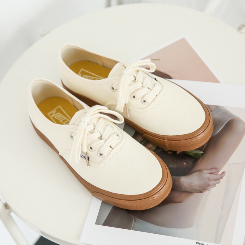 Giày Lười Nam Nữ Cổ Điển Size 35-44