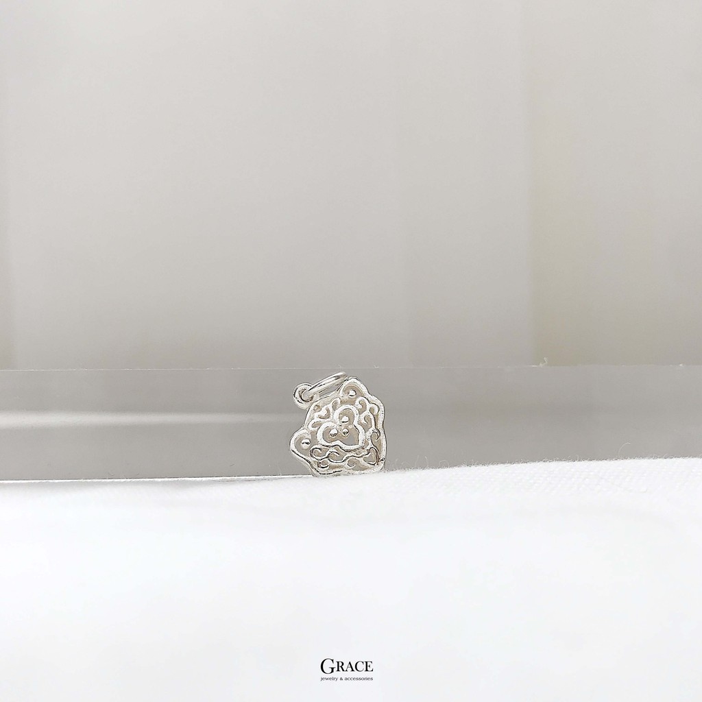 Charm bạc Grace - Tigress