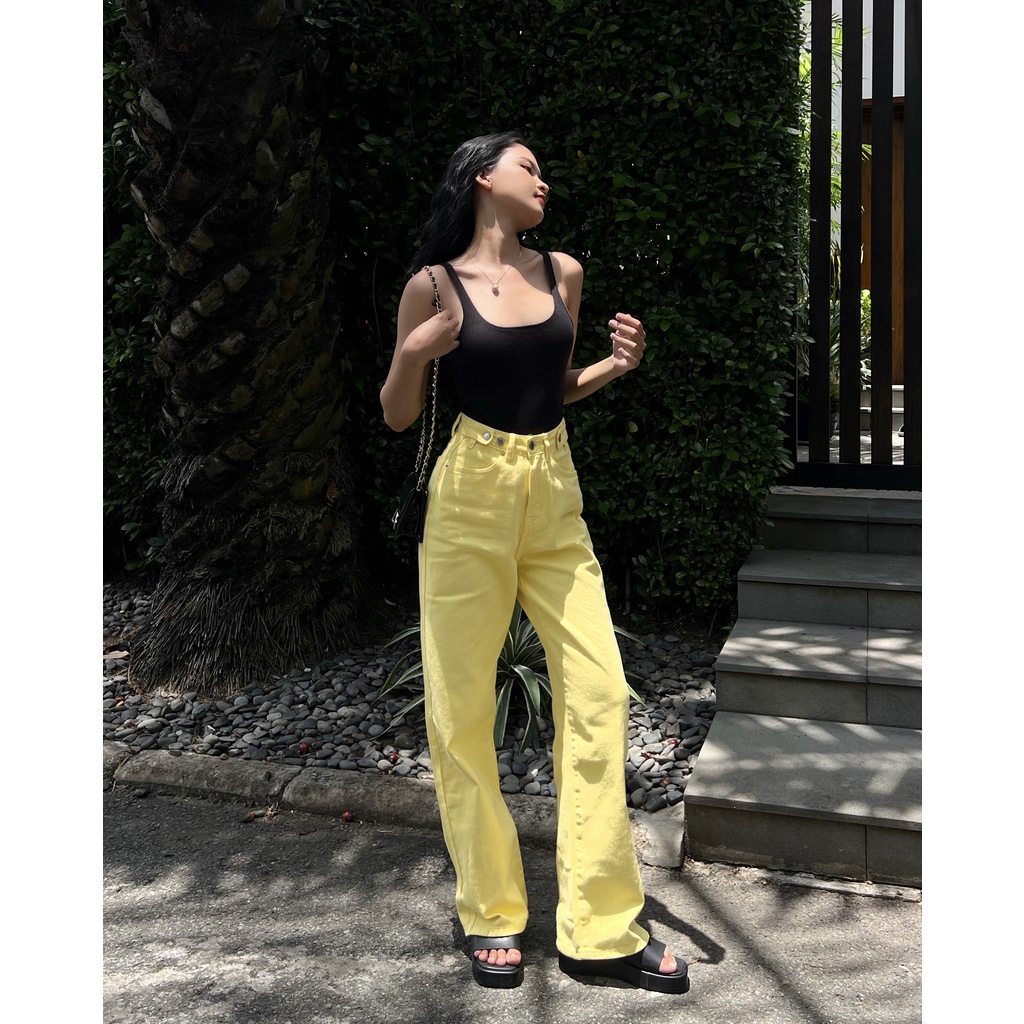 Quần jeans nữ suông dài, màu vàng, là min - STRAIGHT-LEG BUTTON JEANS - LEMON