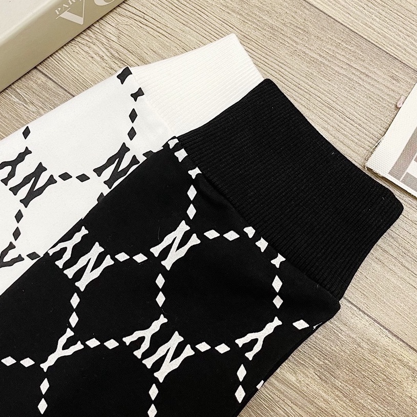 Áo Sweater nam nữ M.L.B, Áo nỉ xuất dư NY Monogram SW04 - Pom Store